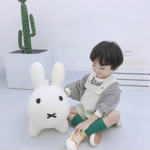 玻璃钢儿童兔子坐凳 玻璃钢儿童兔子坐凳