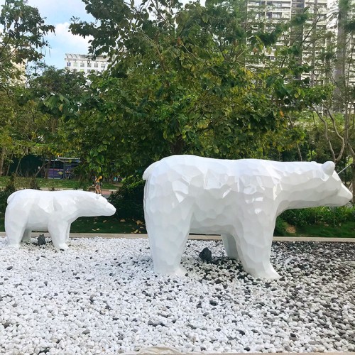 北极熊切面玻璃钢雕塑户外景观广场公园雕塑 北极熊切面玻璃钢雕塑户外景观广场公园雕塑