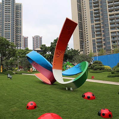大型造型玻璃钢雕塑景观艺术广场摆件