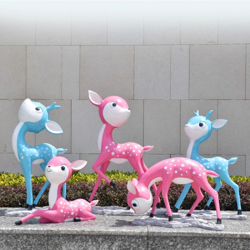 梅花鹿卡通玻璃钢雕塑户外动物景观广场摆件