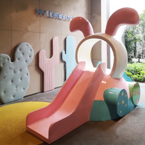 玻璃钢卡通滑梯儿童美陈景观雕塑摆件 玻璃钢卡通滑梯儿童美陈景观雕塑摆件