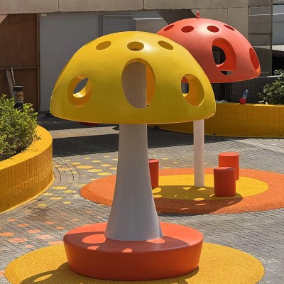 香港玻璃钢蘑菇雕塑坐凳定制案例