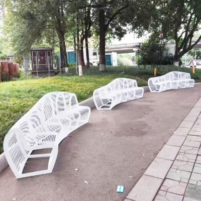 不锈钢弧形镂空座椅户外金属铁艺景观异形艺术坐凳 不锈钢弧形镂空座椅户外金属铁艺景观异形艺术坐凳