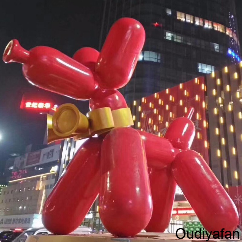 不锈钢气球狗雕塑，这样的狗狗太逼真了!