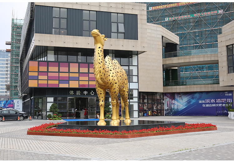 骆驼不锈钢雕塑金属动物景观广场公园雕塑