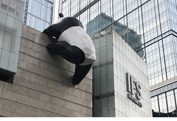 大型玻璃钢熊猫雕塑售楼部酒店商场DP点美陈