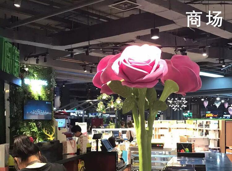 玻璃钢玫瑰花雕塑不锈钢艺术爱情主题520景观摆件 玻璃钢玫瑰花雕塑不锈钢艺术爱情主题520景观摆件