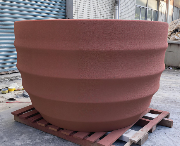 大口径波浪纹 GRC 花钵｜为商业景观塑造沉稳高级的户外容器